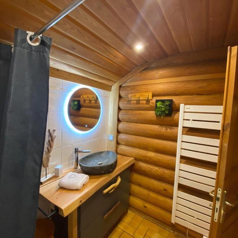 LE GRAND CERF Chalet en rondins avec SPA Jacuzzi - Chalet - 39