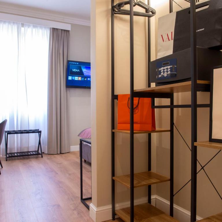 Hotel AD Suites Nazionale - Camera Queen Superior - 5
