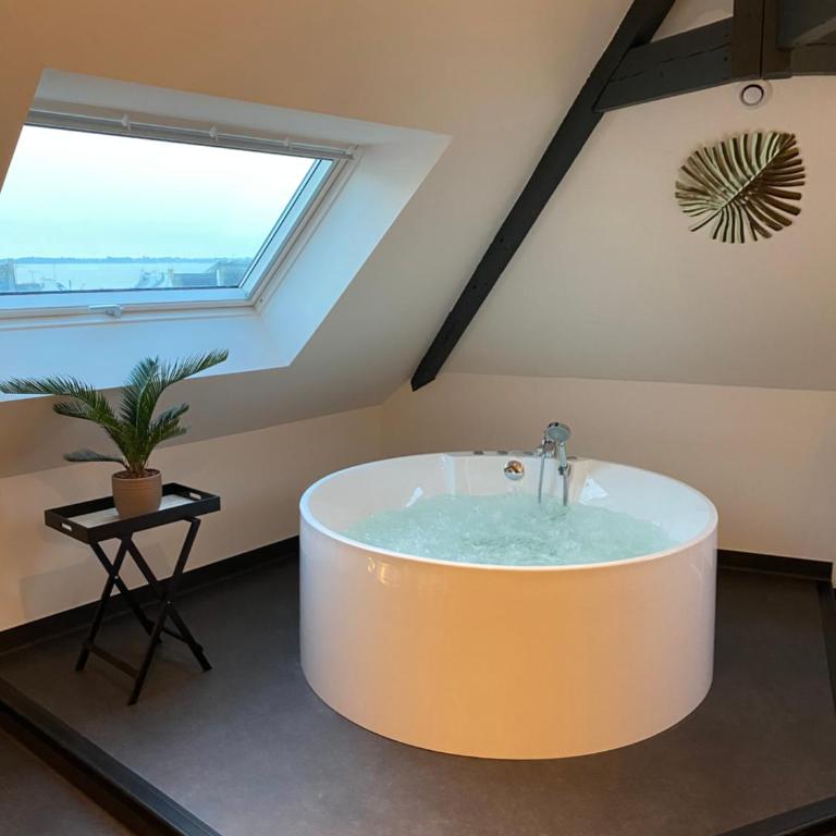 Les Suites de Bougainville - Superior Apartment - 1