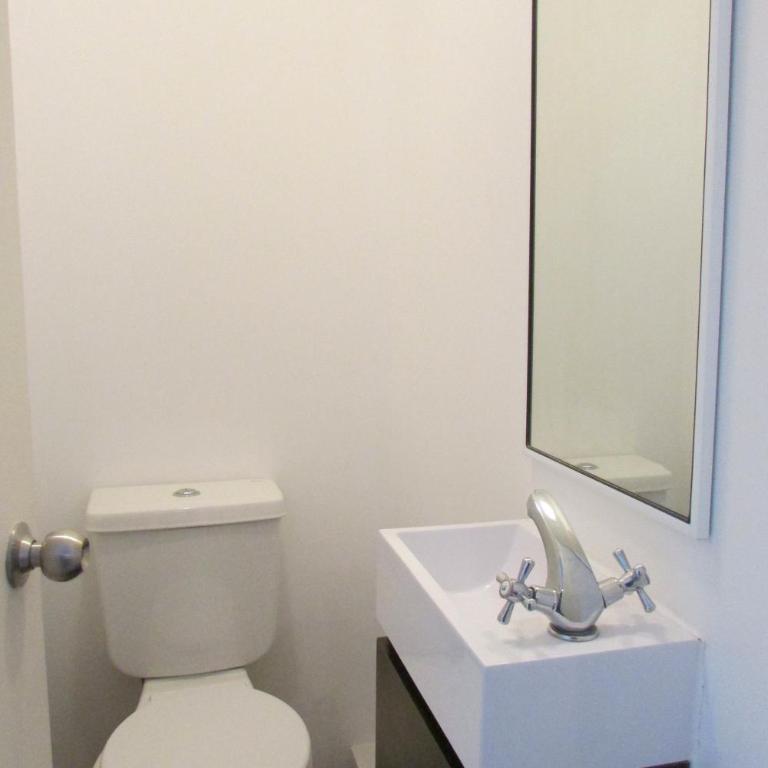 Pacifico frente mall puertas del mar - Three-Bedroom Apartment - 9
