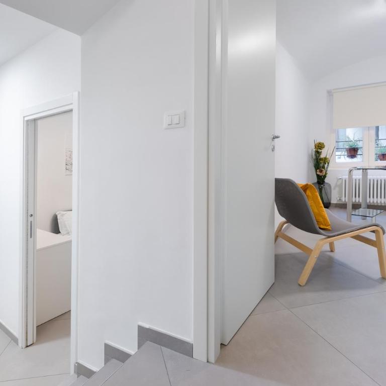 V-Home nel Centro del Quadrilatero con 2 Camere da Letto - Two-Bedroom Apartment - 16