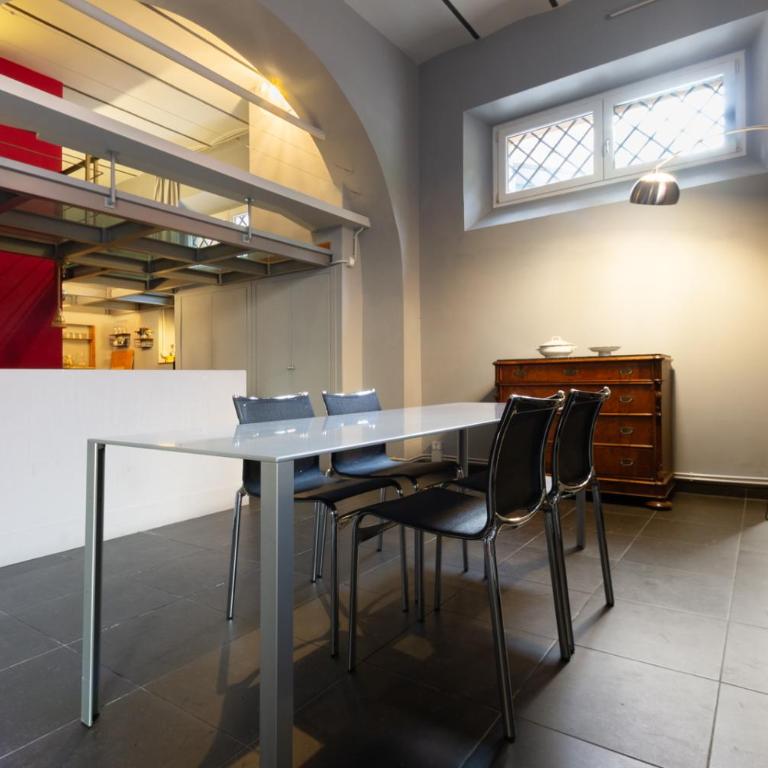 Trastevere Loft - Two-Bedroom Apartment - 34