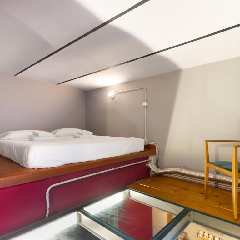 Trastevere Loft - Two-Bedroom Apartment - 17