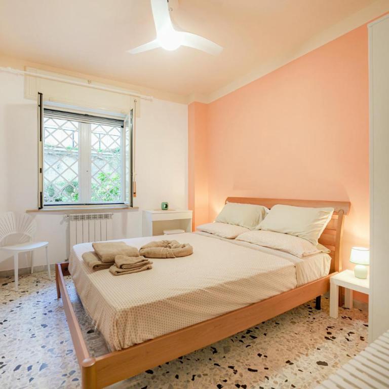 Casa Spaziosa, a pochi passi da Metro e Centro - Appartamento con 2 Camere da Letto - 1