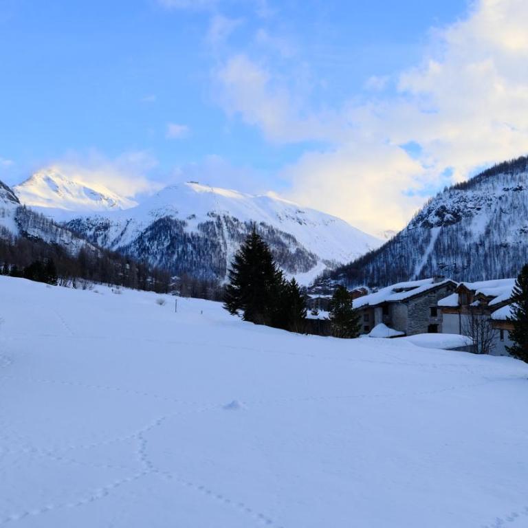 Appartement esprit chalet - splendide vue montagne à 180 - Appartement avec Vue sur la Montagne - 21
