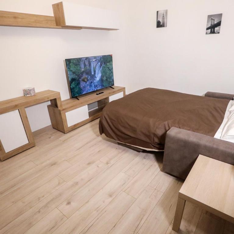 Da Vinci Apartment Fiumicino - Appartamento con 2 Camere da Letto - 2