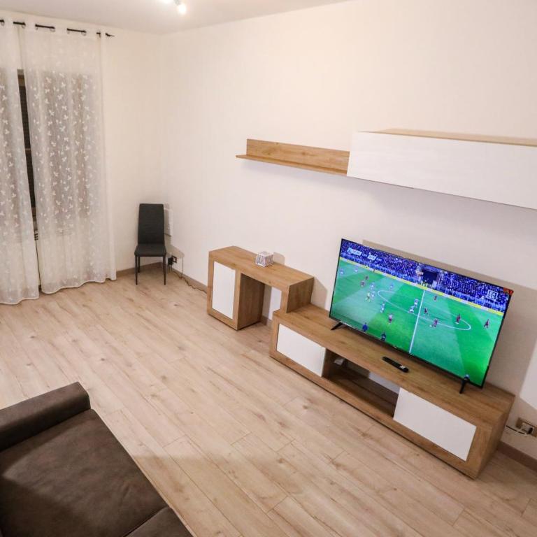 Da Vinci Apartment Fiumicino - Appartamento con 2 Camere da Letto - 3