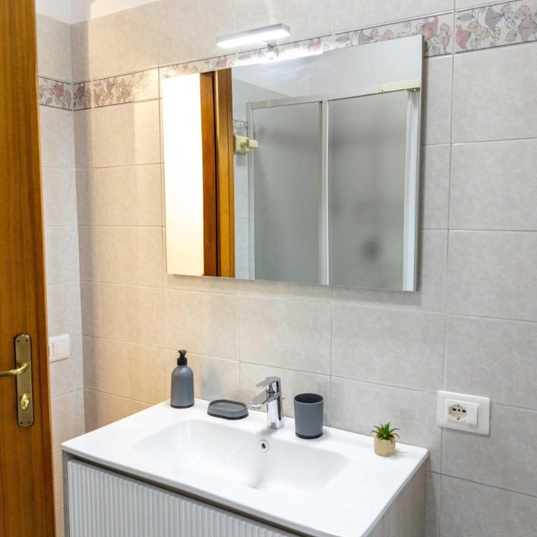 UMA Home - Villa con 3 Camere da Letto - 40