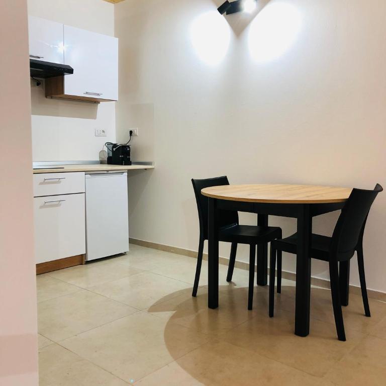 Maison du Château Sarre - One-Bedroom Apartment with Garden View - 8