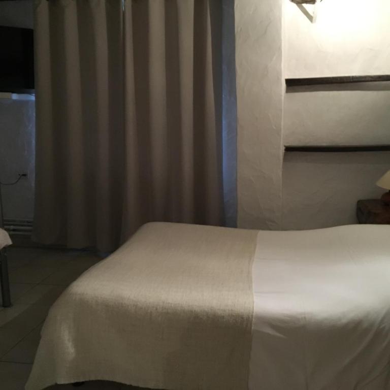 Le Relais Des Vieilles Postes - Quadruple Room - 4
