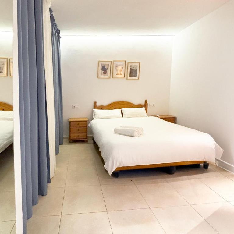 Luminoso, muy amplio, buena zona - One-Bedroom Apartment - 1