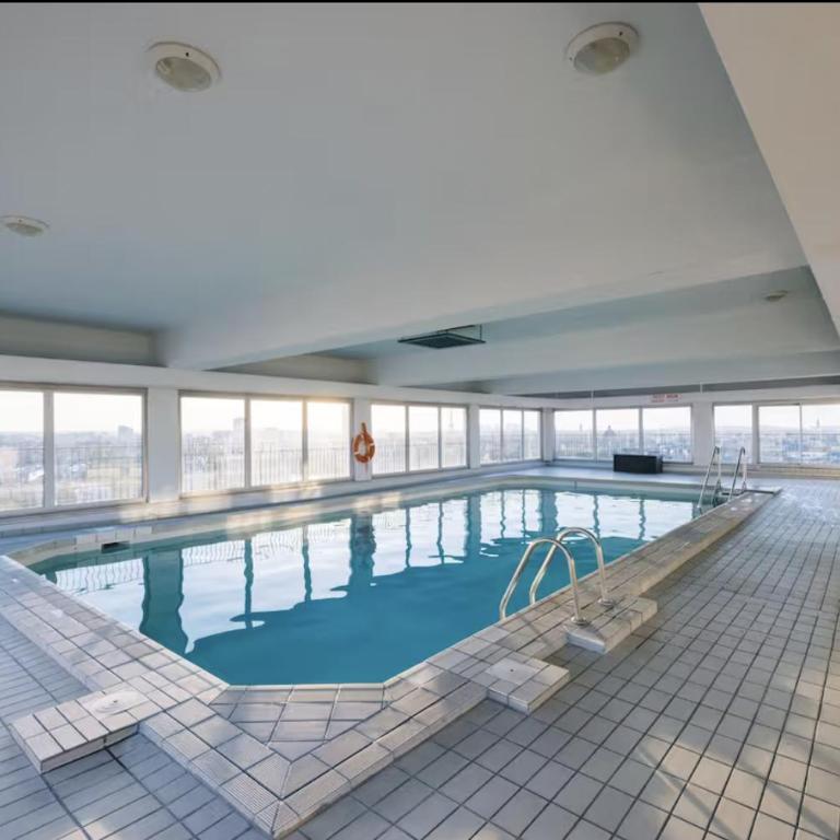 Amazing view, beautiful flat, swimming pools, secure parking - Appartement 1 Chambre - 17