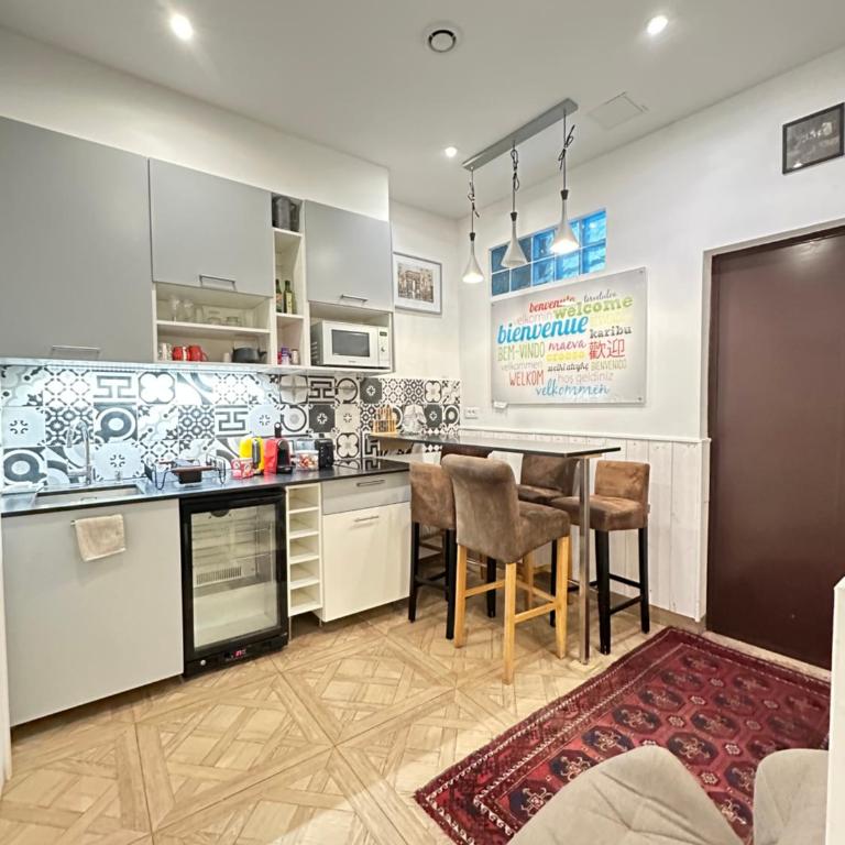 Charles V Marais Apartment - Appartement - Rez-de-Chaussée - 6