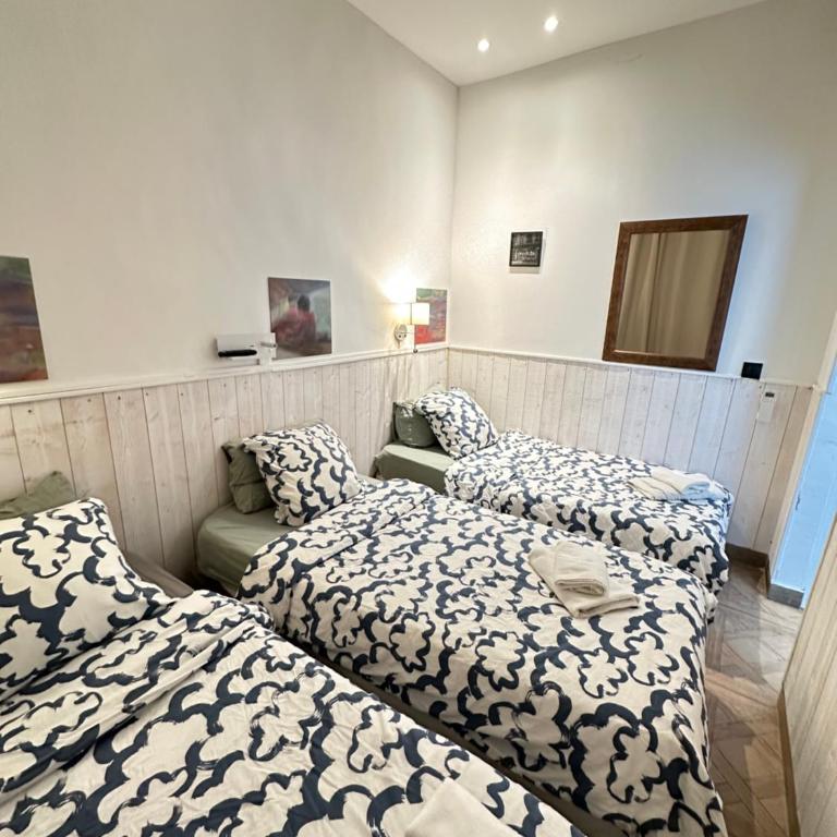 Charles V Marais Apartment - Appartement - Rez-de-Chaussée - 29