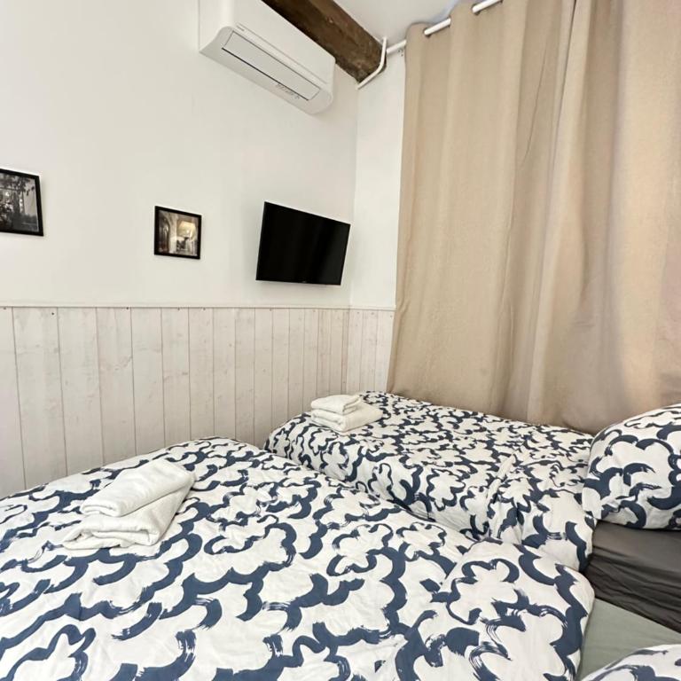 Charles V Marais Apartment - Appartement - Rez-de-Chaussée - 34
