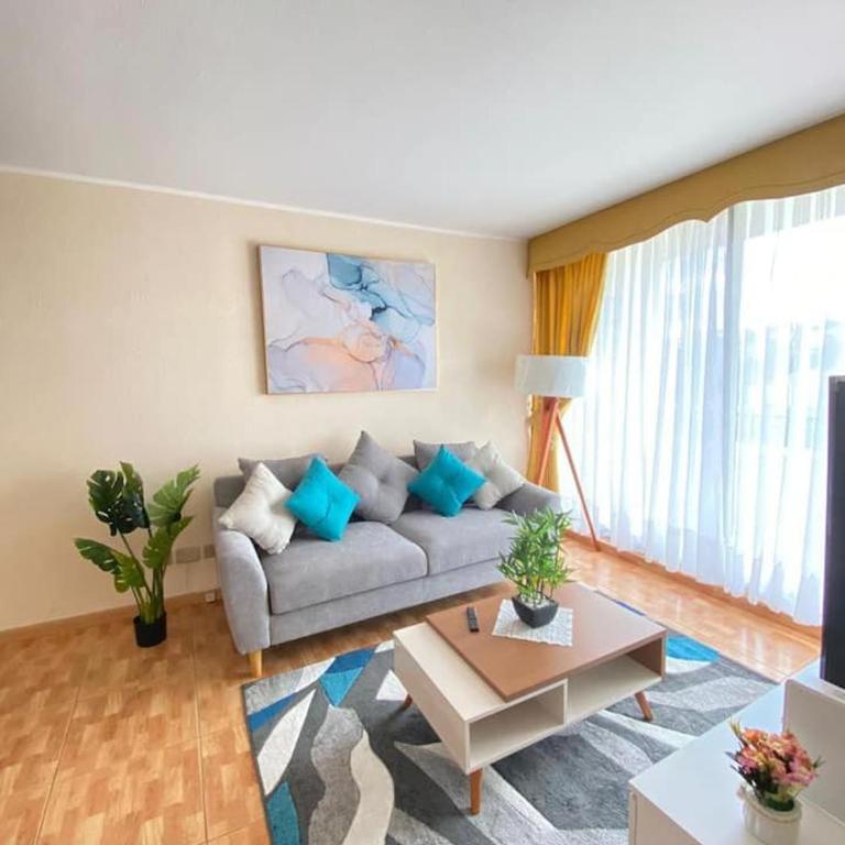 Bello Departamento soleado - Three-Bedroom Apartment - 4
