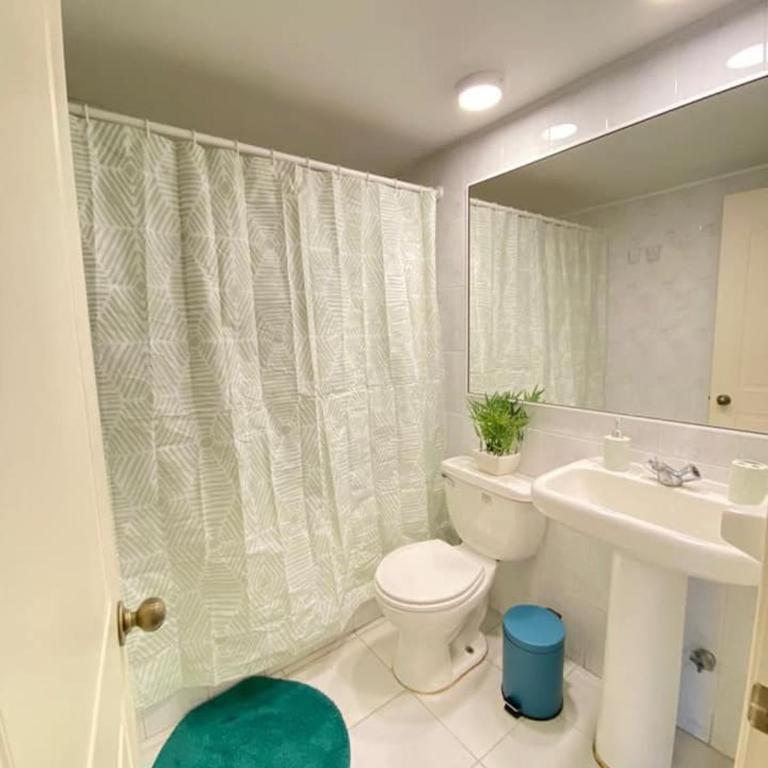 Bello Departamento soleado - Three-Bedroom Apartment - 6