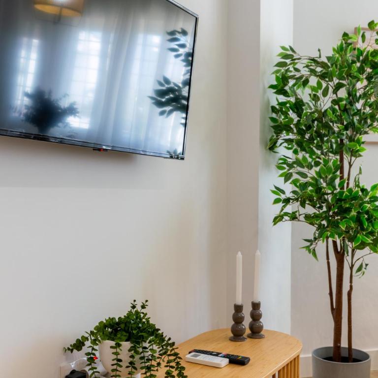 Diseño y comodidad en Bami - Two-Bedroom Apartment - 21