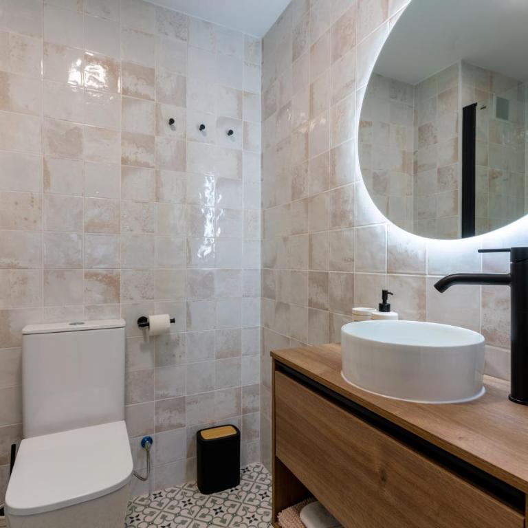 Diseño y comodidad en Bami - Two-Bedroom Apartment - 27