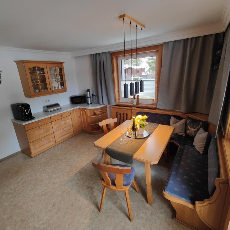 Apartment Anni im Haus Hintertal - Apartment mit 2 Schlafzimmern und Bergblick - 2