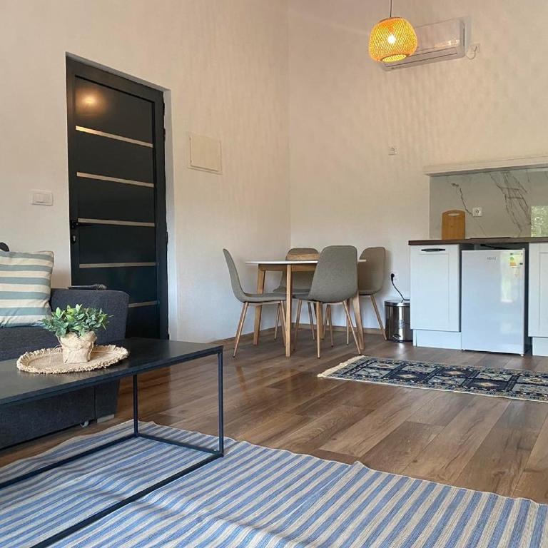 Sabina Bungalow - Long Beach - Bungalov - 17
