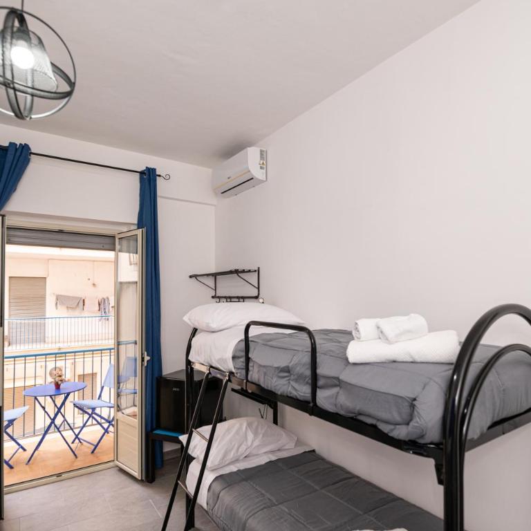 Splendori Rooms - Economy Quadruple Room - 6
