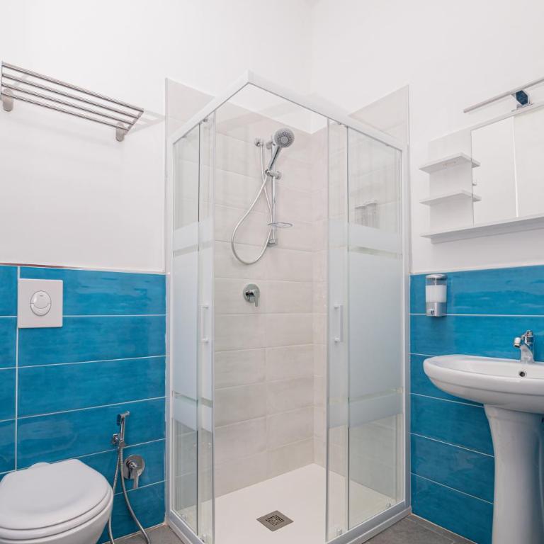 Splendori Rooms - Superior Quadruple Room - 10