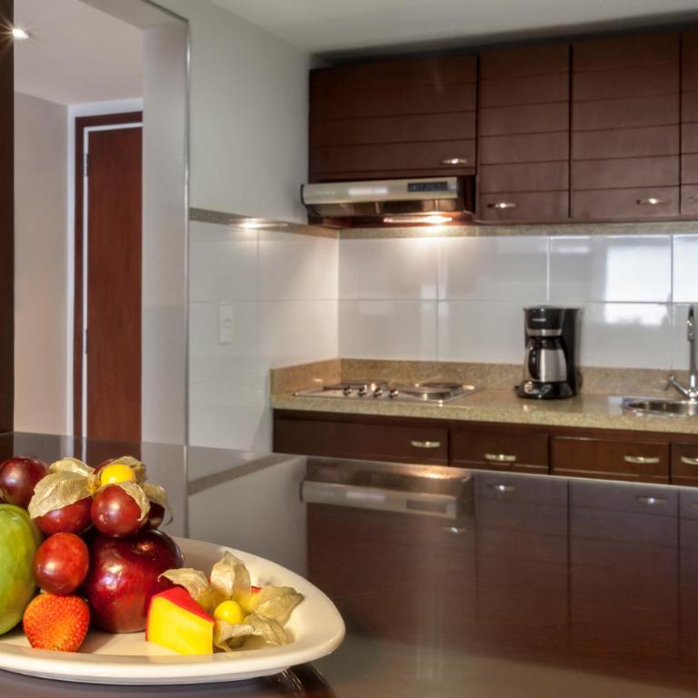 Tequendama Suites Bogota - Suite Deluxe - 4