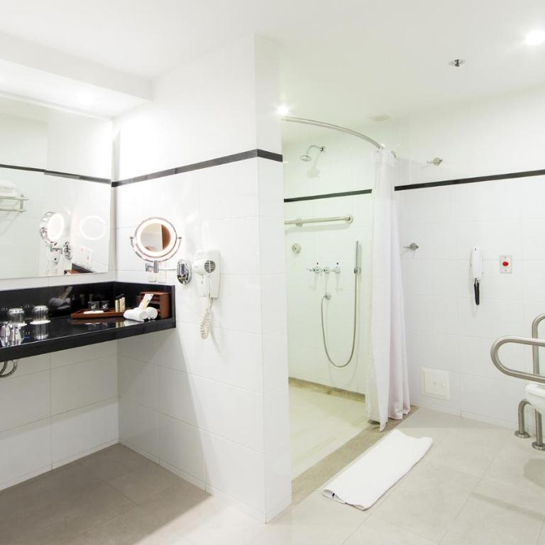 Tequendama Suites Bogota - Estudio - Adaptado para personas con movilidad reducida - 1