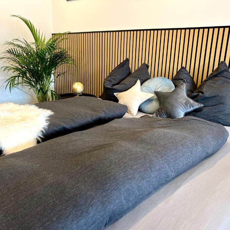 See-Apartment AURA am Fuße der Gerlitzen Alpe und Ufer des Ossiacher Sees - mit privatem Seezugang & Hallenbad - Apartment - 3