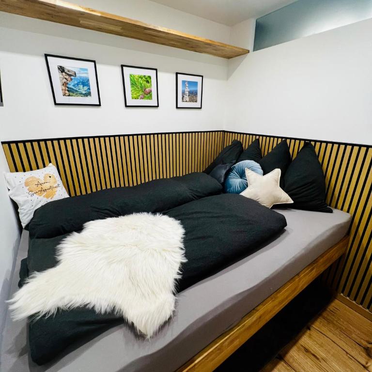 See-Apartment AURA am Fuße der Gerlitzen Alpe und Ufer des Ossiacher Sees - mit privatem Seezugang & Hallenbad - Apartment - 18