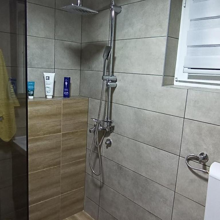 Bella vista Šumarice - One-Bedroom Apartment - 17