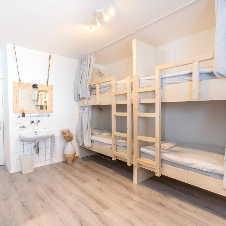 Berghotel Pischa Mountain Lodge - Classic Vierbettzimmer - 2