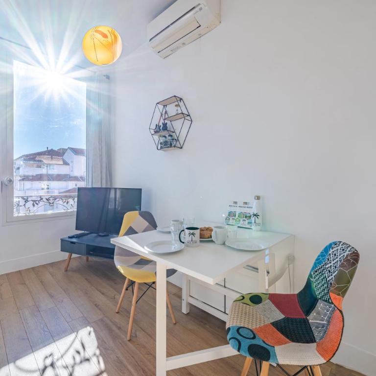 Cosy 3P en plein cœur de Nice - Appartement 2 Chambres - 15