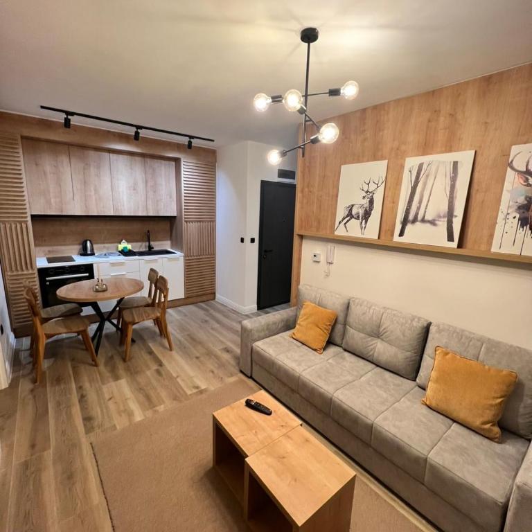 Villa Mont - Two-Bedroom Deluxe Apartment - 8