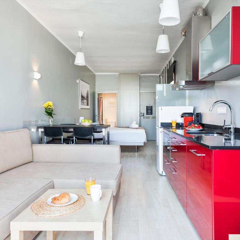 Fira Apartments by gaiarooms - Standard Studio - 3
