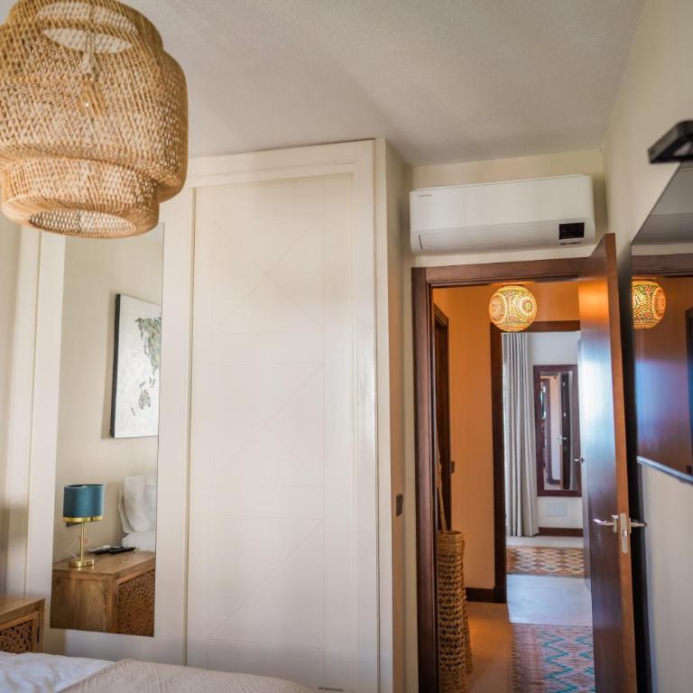 Casa Elegancia - Beach Paradise - Four-Bedroom House - 24