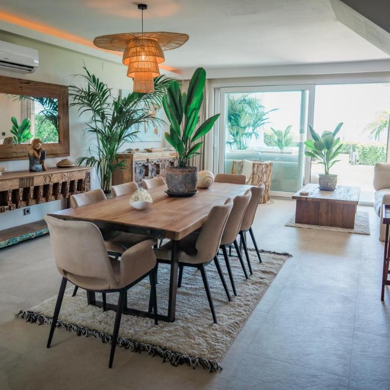 Casa Elegancia - Beach Paradise - Four-Bedroom House - 6