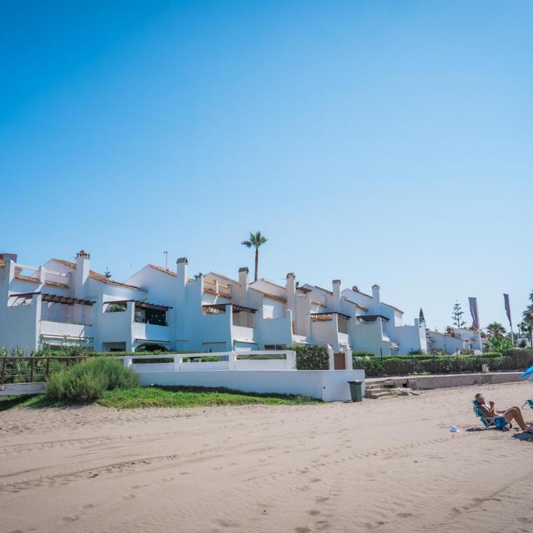 Casa Elegancia - Beach Paradise - Four-Bedroom House - 42