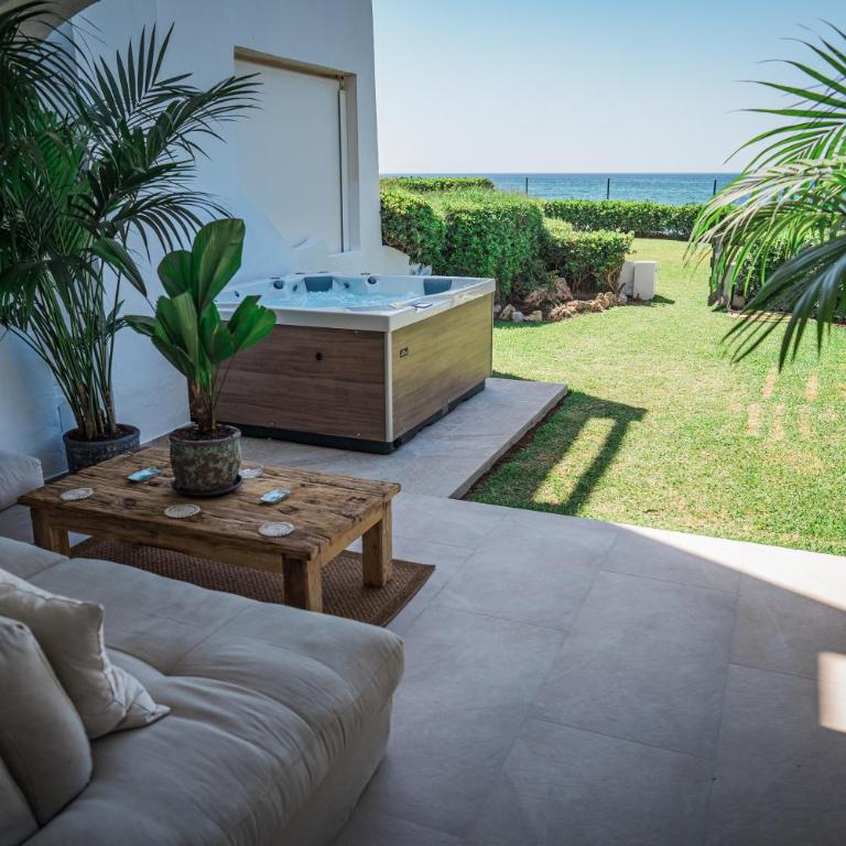 Casa Elegancia - Beach Paradise - Four-Bedroom House - 51