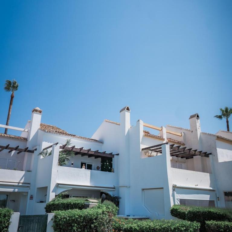 Casa Elegancia - Beach Paradise - Four-Bedroom House - 58