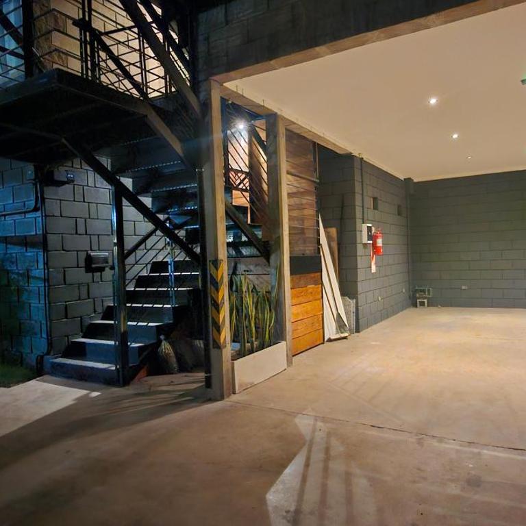 Vivisierras, Piso 4 frente al lago Centro Villa Carlos Paz, pileta privada, vista panorámica - One-Bedroom Apartment - 24