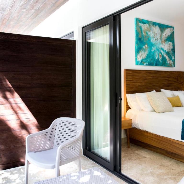 2 Bedrooms in the Beautiful IPANA - Two-Bedroom Apartment - 7