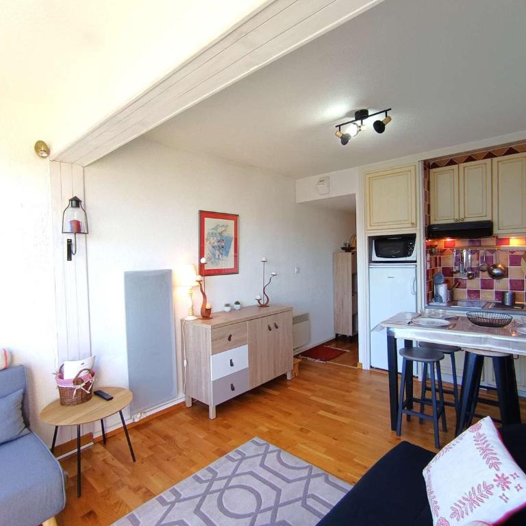 Studio 4 personnes avec balcon à Saint-Lary-Soulan - FR-1-457-361 - Studio - 4