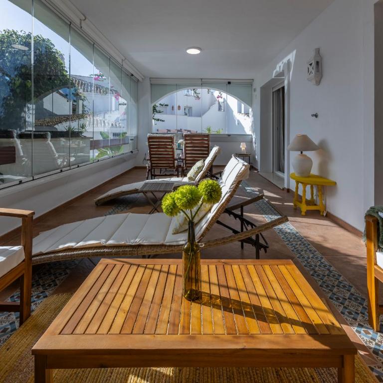 Aloha Royal Marbella, 2BR Wonderful apartament in Nueva Andalucia - Apartamento de 2 dormitorios - 20
