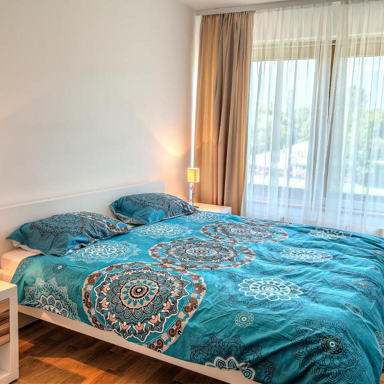 VIP Apartments - Apartman sa 1 Spavaćom Sobom i Pogledom na Planinu i Reku - 12