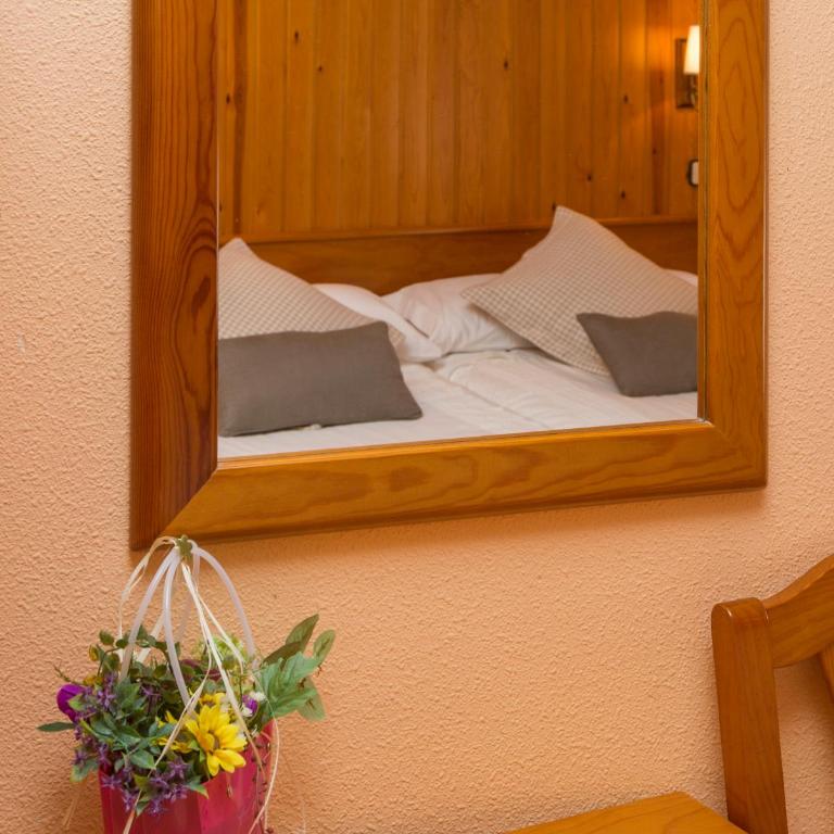 Hostal Casa Rosita - Camera Tripla (2 Adulti + 1 Bambino) - 1