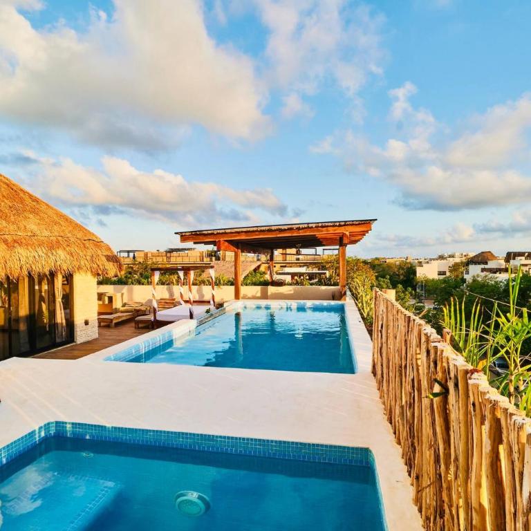 4 Bedroom Deluxe Penthouse with Private Roof Garden With Pool in Aldea Zama Tikal 17 - Four-Bedroom Penthouse Apartment - 6