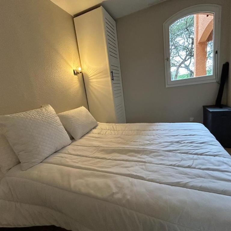 Appartement cote pinede 1 chambre - Apartamento de 1 dormitorio - 8
