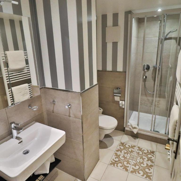 Schneider Hof Boutique-Hotel Garni Superior - Suite mit 2 Schlafzimmern - 7